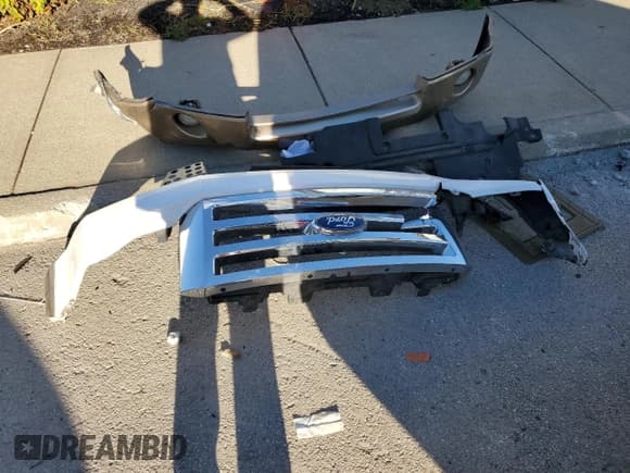 ✅ 2013 Ford Expedition King Ranch • VIN: 1FMJU1J53DEF21615 • Лот: 89622035. Опубликован ранее на Copart с пробегом 236 159 миль. Бесплатный доступ к архиву аукционных продаж из США и подробный отчёт об истории автомобиля на DreamBid. Изображение 13.