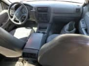 ✅ 2002 Ford Explorer XLS • VIN: 1FMZU72E52ZA24821 • Лот: 67083085. Опубликован ранее на Copart с пробегом Не указан. Бесплатный доступ к архиву аукционных продаж из США и подробный отчёт об истории автомобиля на DreamBid. Изображение 15.