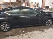 ✅ 2019 Nissan Altima SL • VIN: 1N4BL4EW8KC134590 • Лот: 42244529. Опубликован ранее на IAAI с пробегом 73 155 миль. Бесплатный доступ к архиву аукционных продаж из США и подробный отчёт об истории автомобиля на DreamBid. Изображение 13.