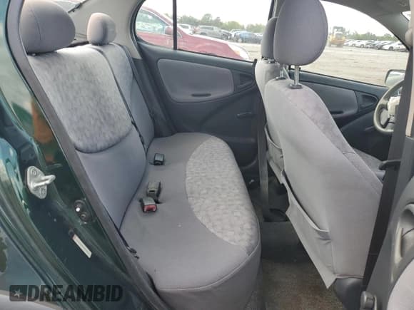 ✅ 2000 Toyota ECHO • VIN: JTDBT1238Y0038312 • Lot: 71416904. Wystawiony na Copart z przebiegiem 190 506 mil. Bezpłatny archiwum sprzedaży aukcyjnych z USA i szczegółowy raport historii pojazdu na DreamBid. Zdjęcie 10.