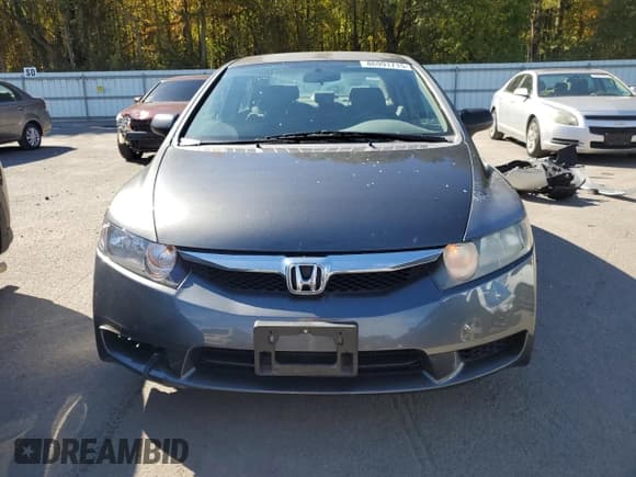 ✅ 2010 Honda Civic DX-VP • VIN: 2HGFA1F33AH518763 • Lot: 86991715. Wystawiony na Copart z przebiegiem 149 061 mil. Bezpłatny archiwum sprzedaży aukcyjnych z USA i szczegółowy raport historii pojazdu na DreamBid. Zdjęcie 5.