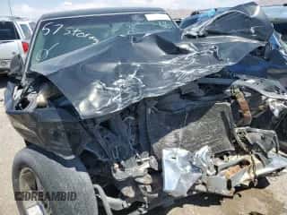 2002 Chevrolet Silverado 1500 z VIN 2GCEC19W121412302, wystawiony jako Copart lot #55272472 z przebiegiem 204 099 mil mil oraz Szkoda całkowita • Salvage title. Historia ofert i sprzedaży dostępna na DreamBid. Obrazek 2.