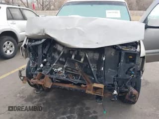 ✅ 2003 Chevrolet Suburban LT • VIN: 3GNGK26UX3G117266 • Лот: 41615482. Опубликован ранее на IAAI с пробегом 276 761 миль. Бесплатный доступ к архиву аукционных продаж из США и подробный отчёт об истории автомобиля на DreamBid. Изображение 6.