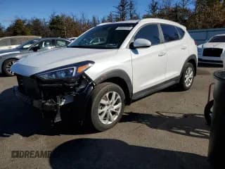 ✅ 2021 Hyundai Tucson Value • VIN: KM8J3CA44MU350773 • Лот: 85839295. Опубликован ранее на Copart с пробегом 29 042 миль. Бесплатный доступ к архиву аукционных продаж из США и подробный отчёт об истории автомобиля на DreamBid. Изображение 1.