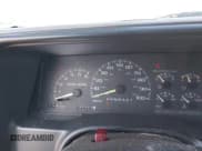 ✅ 2000 GMC Denali • VIN: 1GKEK63R4YR195156 • Lot: 41921711. Listed on IAAI with 195,350 mi. Free auction sales archive from the USA and detailed vehicle history report at DreamBid. Image 7.