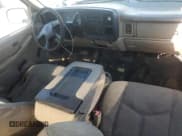 ✅ 2006 Chevrolet Silverado 1500 LT2 • VIN: 1GCEK19B96Z250917 • Лот: 52997975. Опубликован ранее на Copart с пробегом 247 189 миль. Бесплатный доступ к архиву аукционных продаж из США и подробный отчёт об истории автомобиля на DreamBid. Изображение 8.