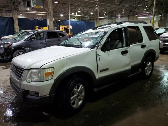 ✅ 2006 Ford Explorer XLT • VIN: 1FMEU73866UA07827 • Лот: 46151125. Опубликован ранее на Copart с пробегом 219 598 миль. Бесплатный доступ к архиву аукционных продаж из США и подробный отчёт об истории автомобиля на DreamBid. Изображение 1.