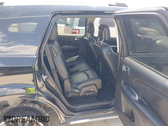 ✅ 2016 Dodge Journey Crossroad • VIN: 3C4PDCGG5GT123622 • Лот: 42751236. Опубликован ранее на IAAI с пробегом 128 796 миль. Бесплатный доступ к архиву аукционных продаж из США и подробный отчёт об истории автомобиля на DreamBid. Изображение 8.