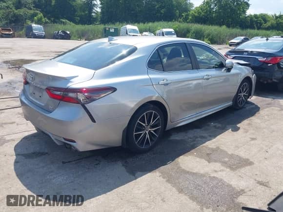 2023 Toyota Camry SE с VIN 4T1G11BK1PU098308, выставлен на аукционе IAAI как лот 42647397 с пробегом 78 799 миль миль и . История ставок и продаж доступна на DreamBid. Изображение 4.