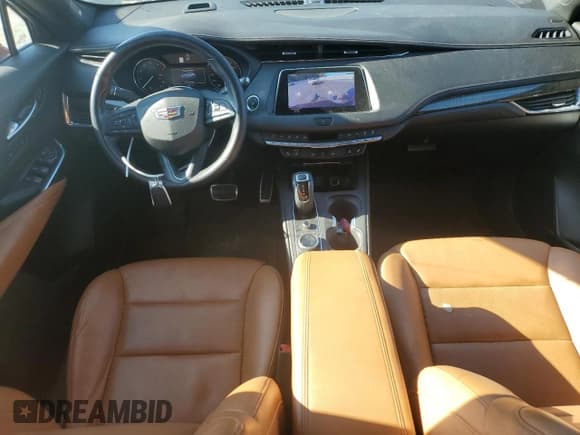 ✅ 2019 Cadillac XT4 FWD Sport • VIN: 1GYFZER4XKF173327 • Лот: 80783345. Опубликован ранее на Copart с пробегом 71 321 миль. Бесплатный доступ к архиву аукционных продаж из США и подробный отчёт об истории автомобиля на DreamBid. Изображение 8.