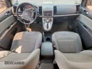 ✅ 2011 Nissan Sentra S • VIN: 3N1AB6AP4BL730998 • Lot: 71839085. Wystawiony na Copart z przebiegiem 183 673 mil. Bezpłatny archiwum sprzedaży aukcyjnych z USA i szczegółowy raport historii pojazdu na DreamBid. Zdjęcie 8.