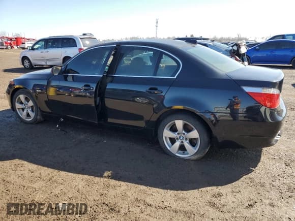 ✅ 2007 BMW 5 Series 530xi • VIN: WBANF73557CU24493 • Лот: 47862805. Опубликован ранее на Copart с пробегом Не указан. Бесплатный доступ к архиву аукционных продаж из США и подробный отчёт об истории автомобиля на DreamBid. Изображение 2.