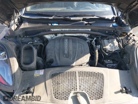 ✅ 2021 Porsche Macan • VIN: WP1AA2A56MLB13767 • Lot: 42691523. Wystawiony na IAAI z przebiegiem 54 658 mil. Bezpłatny archiwum sprzedaży aukcyjnych z USA i szczegółowy raport historii pojazdu na DreamBid. Zdjęcie 10.