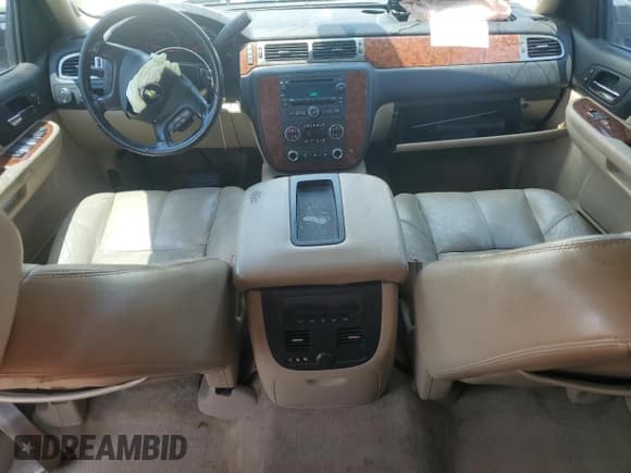 ✅ 2007 Chevrolet Avalanche LS • VIN: 3GNEC12007G108700 • Lot: 65063125. Listed on Copart with 222,803 mi. Free auction sales archive from the USA and detailed vehicle history report at DreamBid. Image 8.