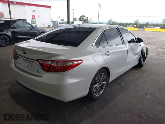 2015 Toyota Camry LE z VIN 4T1BD1FK2FU142956, wystawiony jako IAAI lot #42068502 z przebiegiem 104 135 mil mil oraz . Historia ofert i sprzedaży dostępna na DreamBid. Obrazek 4.