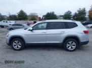 ✅ 2018 Volkswagen Atlas SE • VIN: 1V2KR2CA7JC571014 • Lot: 43595971. Listed on IAAI with 108,105 mi. Free auction sales archive from the USA and detailed vehicle history report at DreamBid. Image 14.