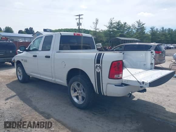 2015 Ram 1500 Express с VIN 1C6RR7FT7FS567009, выставлен на аукционе IAAI как лот 42201066 с пробегом 34 424 миль миль и . История ставок и продаж доступна на DreamBid. Изображение 3.