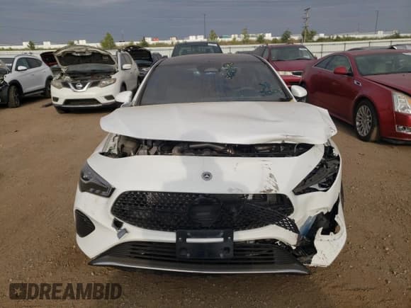 ✅ 2024 Mercedes-Benz CLA 250 • VIN: W1K5J4HB8RN455717 • Lot: 80317435. Wystawiony na Copart z przebiegiem 19 180 mil. Bezpłatny archiwum sprzedaży aukcyjnych z USA i szczegółowy raport historii pojazdu na DreamBid. Zdjęcie 5.