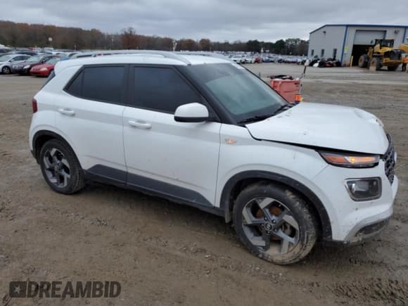 ✅ 2021 Hyundai Venue SEL • VIN: KMHRC8A32MU073158 • Lot: 84608014. Listed on Copart with 83,666 mi. Free auction sales archive from the USA and detailed vehicle history report at DreamBid. Image 4.