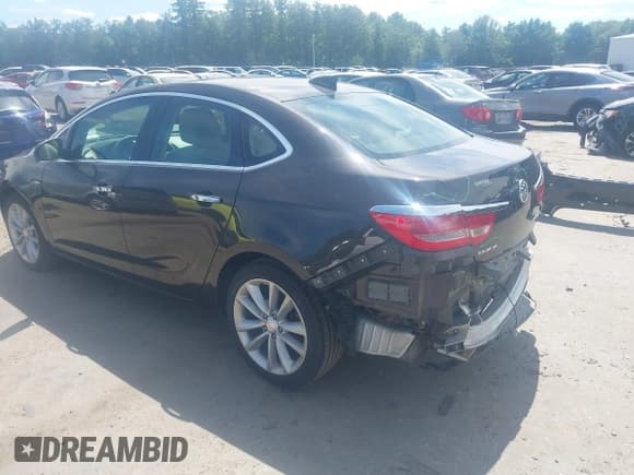 ✅ 2015 Buick Verano Group • VIN: 1G4PS5SK7F4211438 • Lot: 42778116. Listed on IAAI with 31,991 mi. Free auction sales archive from the USA and detailed vehicle history report at DreamBid. Image 3.
