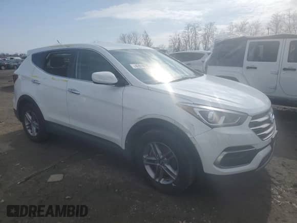 ✅ 2018 Hyundai Santa Fe 2.4L • VIN: 5XYZT3LB0JG521082 • Lot: 42819733. Wystawiony na Copart z przebiegiem 78 061 mil mil. Skorzystaj z bezpłatnego archiwum sprzedaży aukcyjnych z USA i zobacz szczegółowy raport historii pojazdu na DreamBid. Zdjęcie 4.