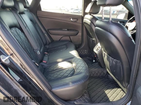 ✅ 2016 Kia Optima SXL Turbo • VIN: 5XXGV4L28GG118228 • Lot: 82076395. Wystawiony na Copart z przebiegiem 154 487 mil. Bezpłatny archiwum sprzedaży aukcyjnych z USA i szczegółowy raport historii pojazdu na DreamBid. Zdjęcie 10.