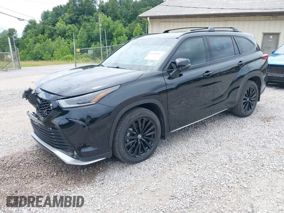 ✅ 2023 Toyota Highlander L • VIN: 5TDKDRBH9PS507815 • Lot: 42516967. Listed on IAAI with 49,535 mi. Free auction sales archive from the USA and detailed vehicle history report at DreamBid. Image 2.