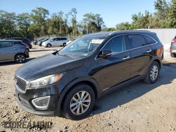 ✅ 2017 Kia Sorento LX • VIN: 5XYPGDA53HG212246 • Lot: 84907725. Listed on Copart with 153,614 mi. Free auction sales archive from the USA and detailed vehicle history report at DreamBid. Image 1.
