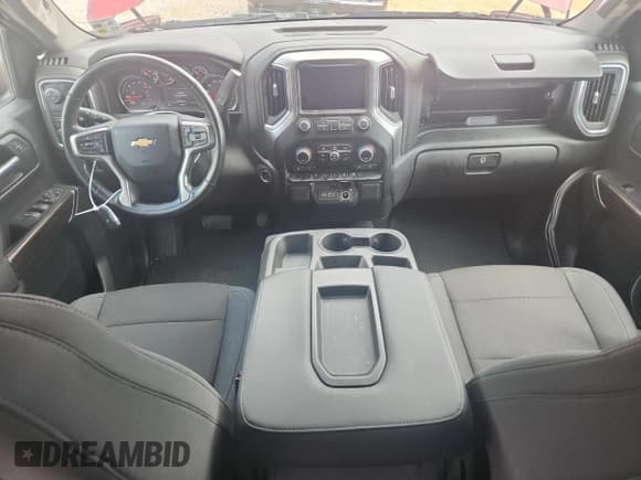 ✅ 2019 Chevrolet Silverado 1500 LT • VIN: 1GCRWCED3KZ217995 • Lot: 67796075. Wystawiony na Copart z przebiegiem 77 389 mil. Bezpłatny archiwum sprzedaży aukcyjnych z USA i szczegółowy raport historii pojazdu na DreamBid. Zdjęcie 8.