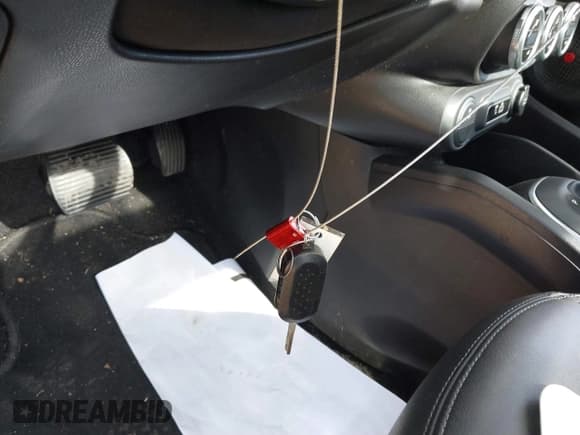 ✅ 2019 FIAT 500L Lounge • VIN: ZFBNFACH0KZ042150 • Lot: 41740513. Listed on IAAI with 59,550 mi. Free auction sales archive from the USA and detailed vehicle history report at DreamBid. Image 11.