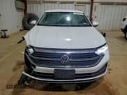 ✅ 2022 Volkswagen Jetta S • VIN: 3VWCM7BU4NM021526 • Lot: 94078015. Wystawiony na Copart z przebiegiem 39 116 mil. Bezpłatny archiwum sprzedaży aukcyjnych z USA i szczegółowy raport historii pojazdu na DreamBid. Zdjęcie 5.