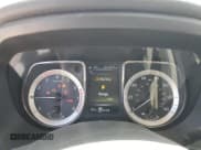 ✅ 2017 Nissan Titan SV • VIN: 1N6AA1F25HN556025 • Лот: 50098995. Опубликован ранее на Copart с пробегом 161 927 миль. Бесплатный доступ к архиву аукционных продаж из США и подробный отчёт об истории автомобиля на DreamBid. Изображение 9.