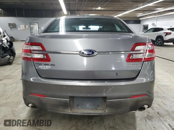 ✅ 2014 Ford Taurus Limited • VIN: 1FAHP2F88EG121743 • Lot: 91992985. Listed on Copart with 120,125 mi. Free auction sales archive from the USA and detailed vehicle history report at DreamBid. Image 6.
