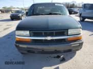 ✅ 2003 Chevrolet S-10 LS • VIN: 1GCDT13X43K101798 • Лот: 50692465. Опубликован ранее на Copart с пробегом 252 686 миль. Бесплатный доступ к архиву аукционных продаж из США и подробный отчёт об истории автомобиля на DreamBid. Изображение 5.