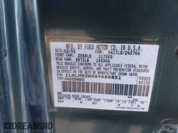 ✅ 1995 Lincoln Town Car Signature • VIN: 1LNLM82WXSY688851 • Lot: 43829532. Listed on IAAI with 190,300 mi. Free auction sales archive from the USA and detailed vehicle history report at DreamBid. Image 9.