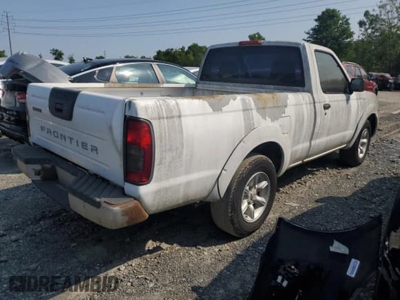 ✅ 2001 Nissan Frontier XE • VIN: 1N6DD21S41C395492 • Lot: 59430105. Listed on Copart with 108,576 mi. Free auction sales archive from the USA and detailed vehicle history report at DreamBid. Image 3.