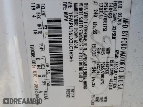 ✅ 2003 Ford Expedition Special Service • VIN: 1FMPU16LX3LC16365 • Lot: 81160875. Wystawiony na Copart z przebiegiem 246 408 mil. Bezpłatny archiwum sprzedaży aukcyjnych z USA i szczegółowy raport historii pojazdu na DreamBid. Zdjęcie 14.