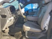 ✅ 2020 Ford F-250 XL • VIN: 1FT7W2A68LEE98967 • Lot: 93322315. Wystawiony na Copart z przebiegiem 139 346 mil. Bezpłatny archiwum sprzedaży aukcyjnych z USA i szczegółowy raport historii pojazdu na DreamBid. Zdjęcie 7.