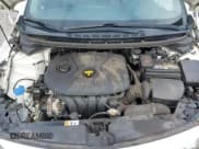 ✅ 2015 Kia Forte LX • VIN: KNAFX4A61F5302325 • Lot: 43323118. Wystawiony na IAAI z przebiegiem 143 431 mil. Bezpłatny archiwum sprzedaży aukcyjnych z USA i szczegółowy raport historii pojazdu na DreamBid. Zdjęcie 10.