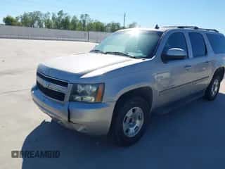 2007 Chevrolet Suburban LT z VIN 3GNFC16057G186159, wystawiony jako IAAI lot #43593265 z przebiegiem 166 801 mil mil oraz . Historia ofert i sprzedaży dostępna na DreamBid. Obrazek 6.