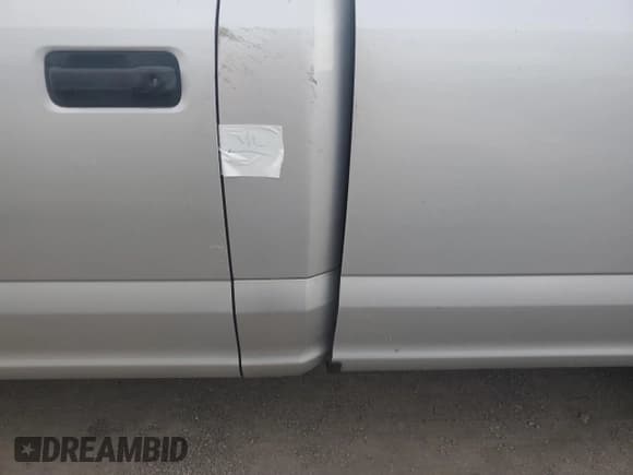 ✅ 2018 Ford F-150 XL • VIN: 1FTMF1CB0JKF68077 • Lot: 76002864. Listed on Copart with Not provided. Free auction sales archive from the USA and detailed vehicle history report at DreamBid. Image 12.
