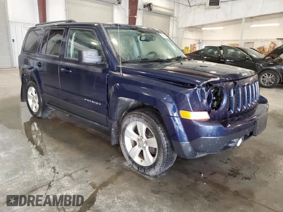 ✅ 2016 Jeep Patriot Latitude • VIN: 1C4NJRFB1GD739445 • Лот: 92441295. Опубликован ранее на Copart с пробегом 124 432 миль. Бесплатный доступ к архиву аукционных продаж из США и подробный отчёт об истории автомобиля на DreamBid. Изображение 4.