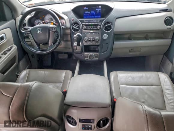 ✅ 2012 Honda Pilot EX-L • VIN: 5FNYF4H64CB053744 • Lot: 95992465. Listed on Copart with 259,449 mi. Free auction sales archive from the USA and detailed vehicle history report at DreamBid. Image 8.