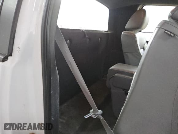 ✅ 2014 Ford F-150 XL • VIN: 1FTMF1EMXEKF95534 • Lot: 91978865. Listed on Copart with 197,236 mi. Free auction sales archive from the USA and detailed vehicle history report at DreamBid. Image 10.