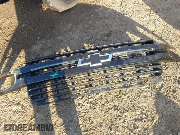 ✅ 2020 Chevrolet Silverado 1500 LT Trail Boss • VIN: 3GCPYFED9LG389677 • Lot: 43429935. Wystawiony na IAAI z przebiegiem 71 172 mil. Bezpłatny archiwum sprzedaży aukcyjnych z USA i szczegółowy raport historii pojazdu na DreamBid. Zdjęcie 20.