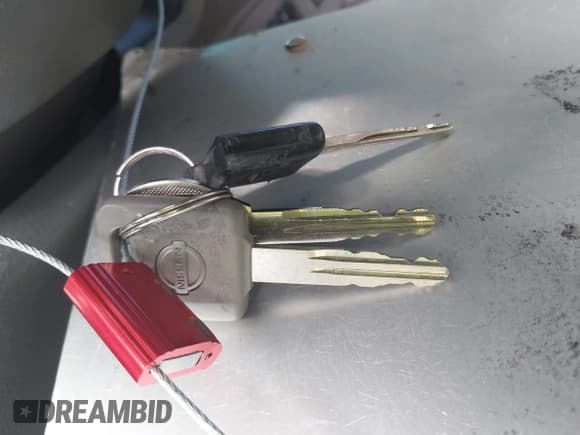 ✅ 2016 Nissan NV S • VIN: 1N6BF0KY2GN813280 • Lot: 43842914. Wystawiony na IAAI z przebiegiem 154 549 mil. Bezpłatny archiwum sprzedaży aukcyjnych z USA i szczegółowy raport historii pojazdu na DreamBid. Zdjęcie 11.