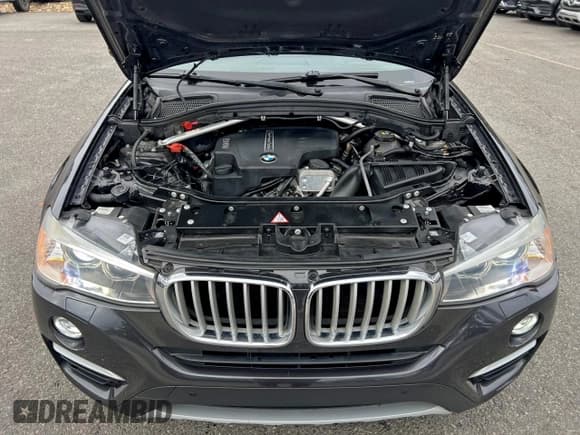 ✅ 2016 BMW X4 xDrive28i • VIN: 5UXXW3C59G0R21860 • Lot: 94803765. Listed on Copart with 178,189 mi. Free auction sales archive from the USA and detailed vehicle history report at DreamBid. Image 8.