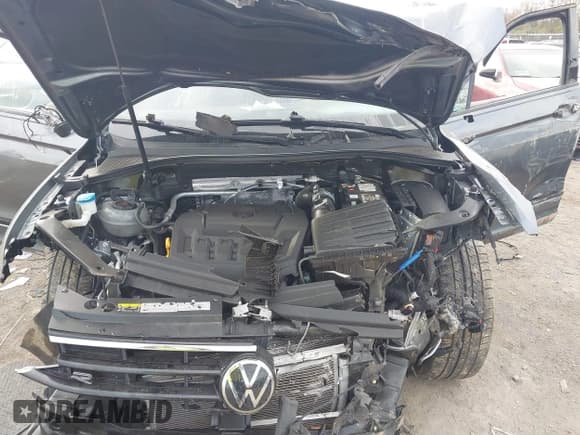 ✅ 2022 Volkswagen Tiguan SE R-Line Black • VIN: 3VV8B7AXXNM041887 • Лот: 43654622. Опубликован ранее на IAAI с пробегом 61 461 миль. Бесплатный доступ к архиву аукционных продаж из США и подробный отчёт об истории автомобиля на DreamBid. Изображение 10.