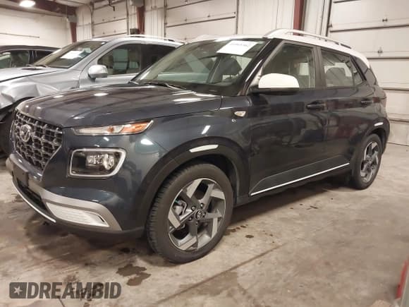 ✅ 2024 Hyundai Venue SEL • VIN: KMHRC8A33RU332537 • Lot: 40965362. Listed on IAAI with 6,223 mi. Free auction sales archive from the USA and detailed vehicle history report at DreamBid. Image 19.