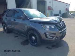 ✅ 2017 Ford Police Interceptor Utility • VIN: 1FM5K8AR5HGA27964 • Lot: 42963702. Wystawiony na IAAI z przebiegiem 129 874 mil. Bezpłatny archiwum sprzedaży aukcyjnych z USA i szczegółowy raport historii pojazdu na DreamBid. Zdjęcie 1.